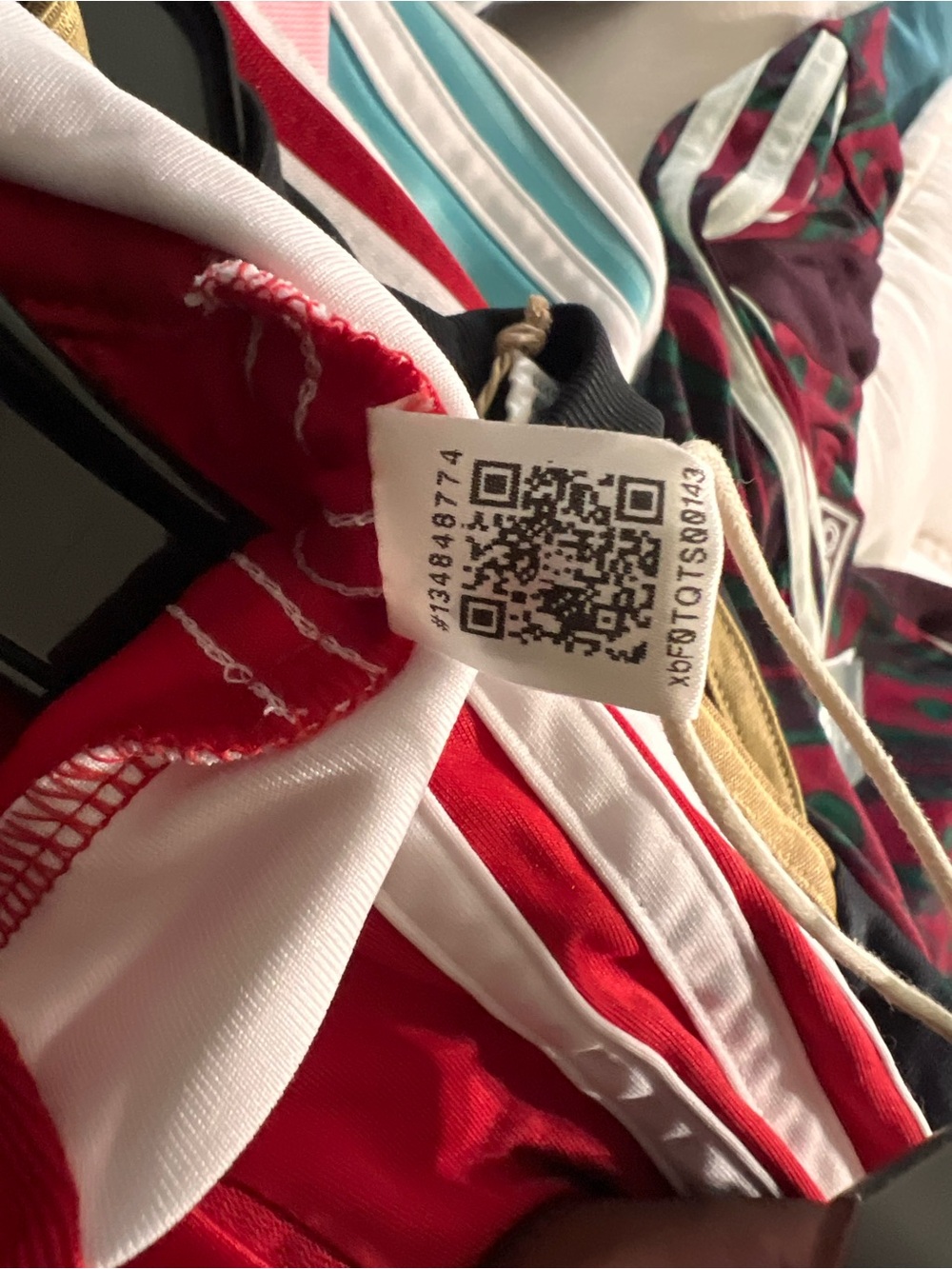adidas Manchester United Red and White Home Jersey - Picture 10 of 11